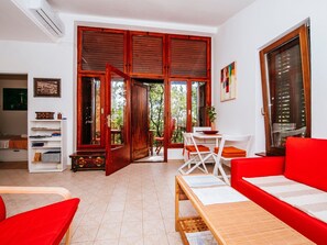 Living area - Holiday Home in Posedarje With Terrace (Posedarje)