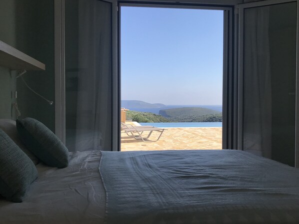Villa | 3 bedrooms, individually furnished, iron/ironing board, bed sheets