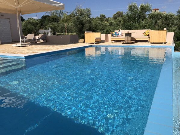 Villa | Pool | Indoor pool, outdoor pool