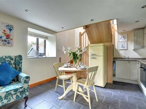 Dining - Comfortable Home for a Romantic Stay in a Beautiful Place (Bodmin)