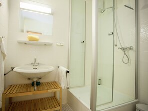 Apartment | Badezimmer | Handtücher