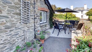 Balcony - Cozy Cottage near Magnificent Beaches of Lynton (Lynton)