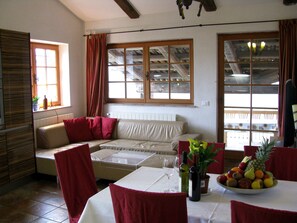 House | Living room