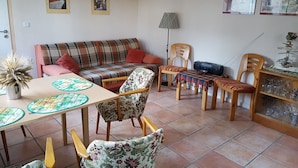 Living room - Quaint Bungalow in Klein Labenz With Jetty (Warin)