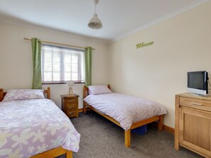 House | Room amenity - Former Farmhouse in Wales (Y Felinheli)