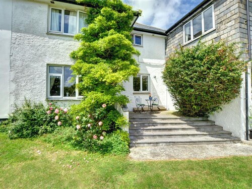 Modern Apartment in Saint Merryn Near Beach
