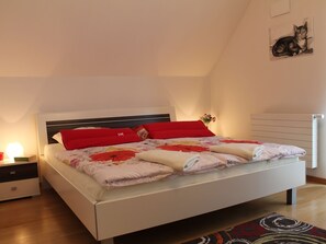 Apartamento | 1 quarto, roupa de cama
