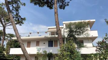 Apartment | Exterior