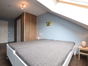 Maison | 3 chambres, ameublement unique, fer et planche à repasser
