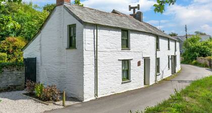 Luxurious Holiday Home With Garden at Cornwall
