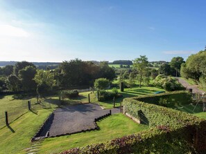 House | Garden - Cottage in a Well-equipped and Comfortable Farmhouse (Marche-en-Famenne)