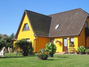 Exterior - Ferienwohnung mit Garten in Zweedorf (Bastorf)