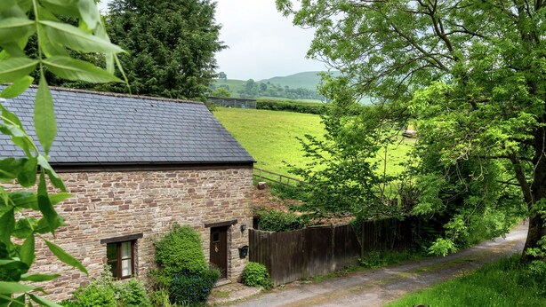 Unclassified image, 1 of 15, button - A Lovely old Stone Barn Between Talgarth and Crickhowell (Crickhowell)