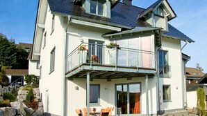 Apartment | Exterior - Charming Apartment in Düdinghausen With Terrace (Medebach)