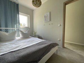 Apartment | 2 bedrooms, individually furnished, bed sheets - Apartment Near Saaler Bodden Lagoon (Saal)
