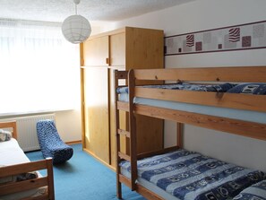Bungalow | 2 habitaciones, muebles diferentes y ropa de cama 