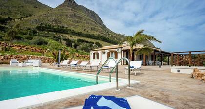 Belvilla by OYO Mari e Monti 4