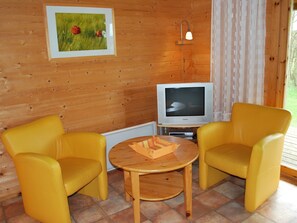Living room - Cosy Holiday Home in Tessin With Terrace (Tessin)