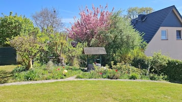 Bungalow | Garden