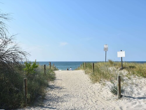 Besondere Ferienwohnung Bibliothek in Buschhagen