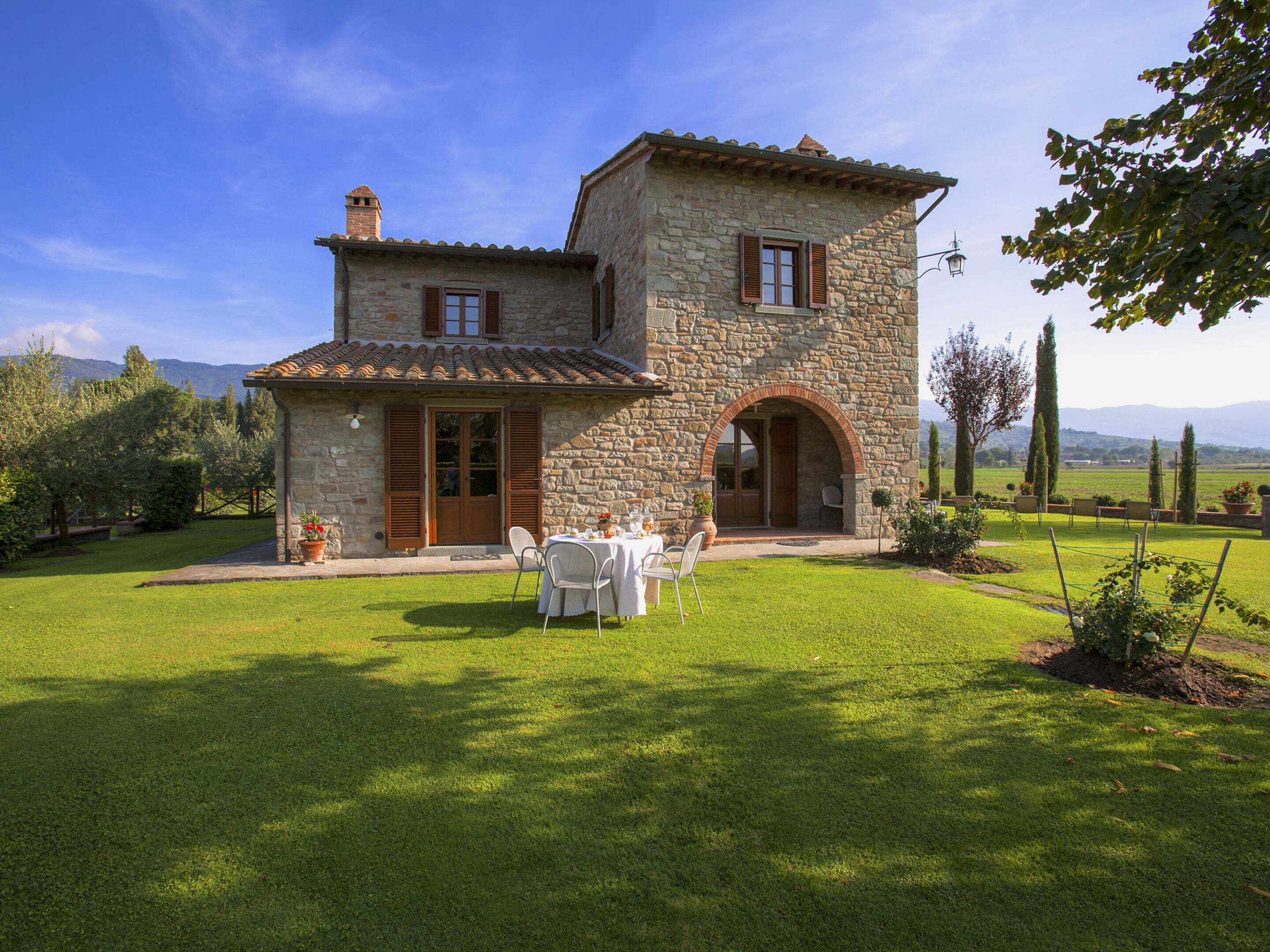 Villa | Exterior