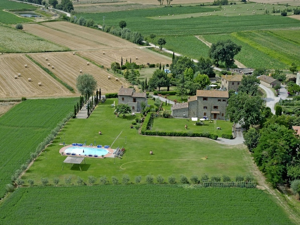 Villa | Exterior