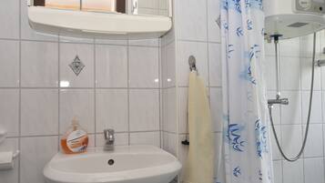 Bungalow | Badezimmer | Dusche