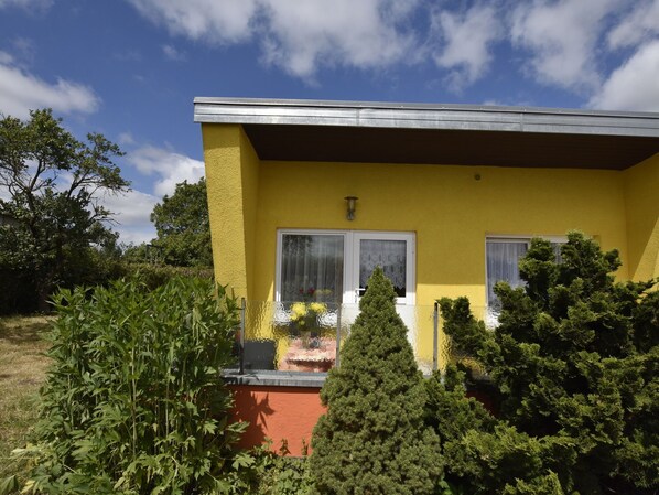 Bungalow | Exterior