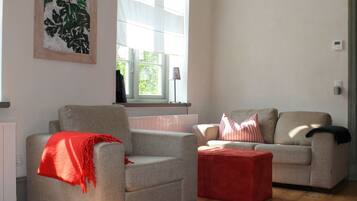 Apartment | Wohnbereich | Kamin