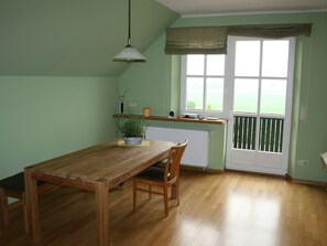 Dining - Secluded Apartment in Blowatz With Private Terrace (Blowatz)