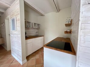 Apartment | Private kitchen
