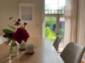 Apartment | Dining