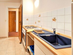 Apartment | Eigene Küche | Hochstuhl