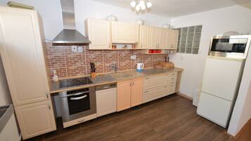 House | Private kitchen