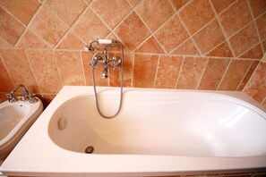 House | Bathroom