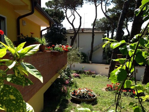 Detached Villa in Rosolina Mare near Sea