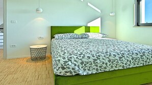 Ảnh chưa phân loại, 4 trong số 37 ảnh, nút