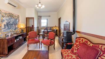 House | Living room