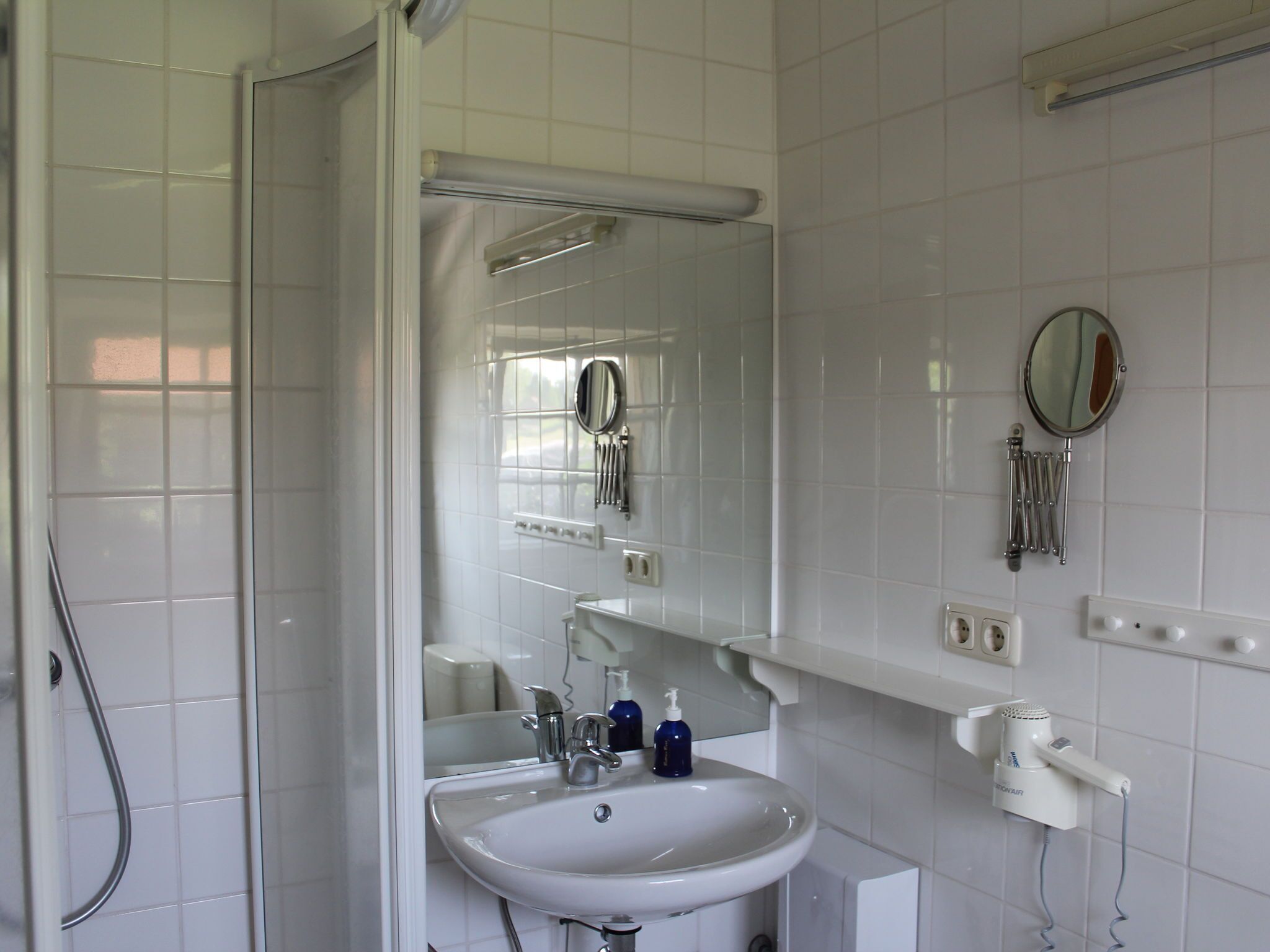 Apartment | Badezimmer | Dusche, Handtücher