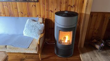 Chalet | Living room | TV