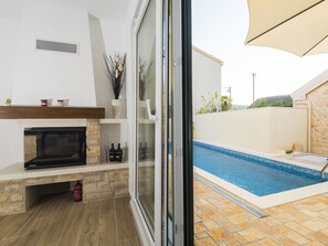 Pool - Brend new Villa With Private Pool, Fenced Garden, Nice Covered Terrace, BBQ (Posedarje)