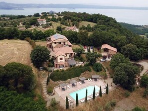 House | Exterior - Mansion in Montefiascone Near Rocca dei Papi (Montefiascone)