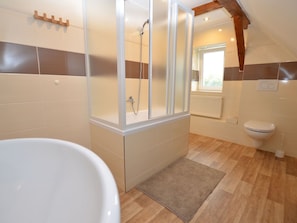 Ferienhaus | Badezimmer | Badewanne