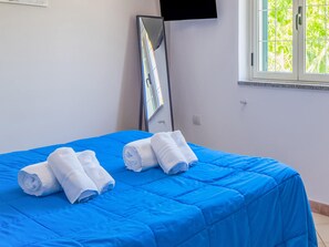 Apartment | 2 bedrooms, individually furnished