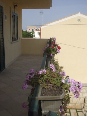 Appartement, 3 chambres | Balcon