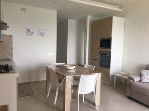 Apartment, 2 Bedrooms | In-room dining - Casa Stella marina (Pozzallo)