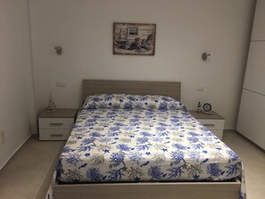 Apartment, 2 Schlafzimmer | 2 Schlafzimmer, kostenlose Babybetten, kostenloses WLAN