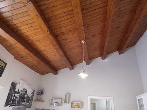Apartment, 2 Bedrooms | Room amenity - La casa di Viola (Modica)