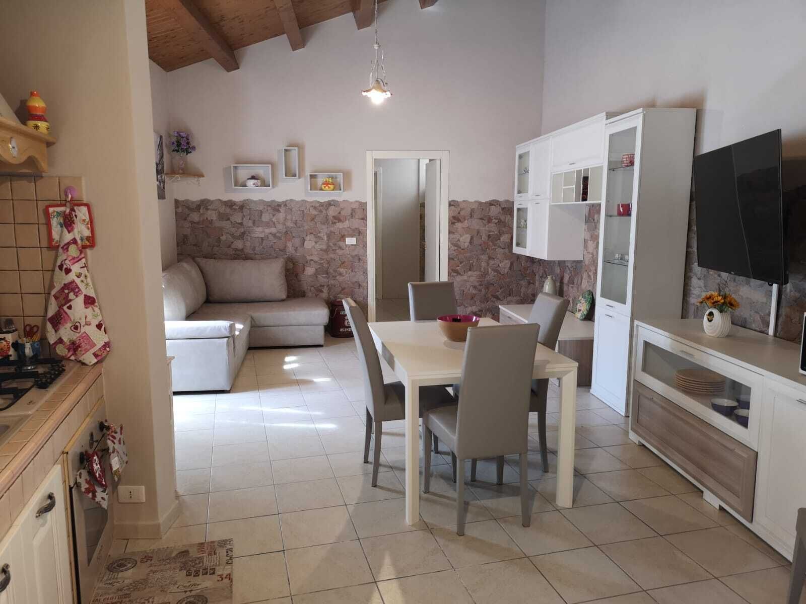 Appartement, 2 slaapkamers | Dineren op de kamer