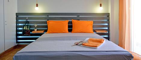 Kaupunkihuoneisto | 1 makuuhuone, allergiatestatut vuodevaatteet, työpöytä